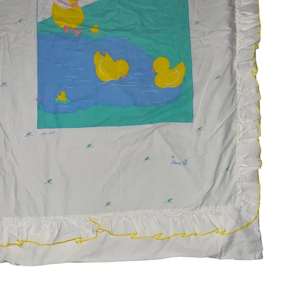 Rare Vintage Bunny Bee Crib Duvet Quilt Cover White Ducks Swimming in a Pond